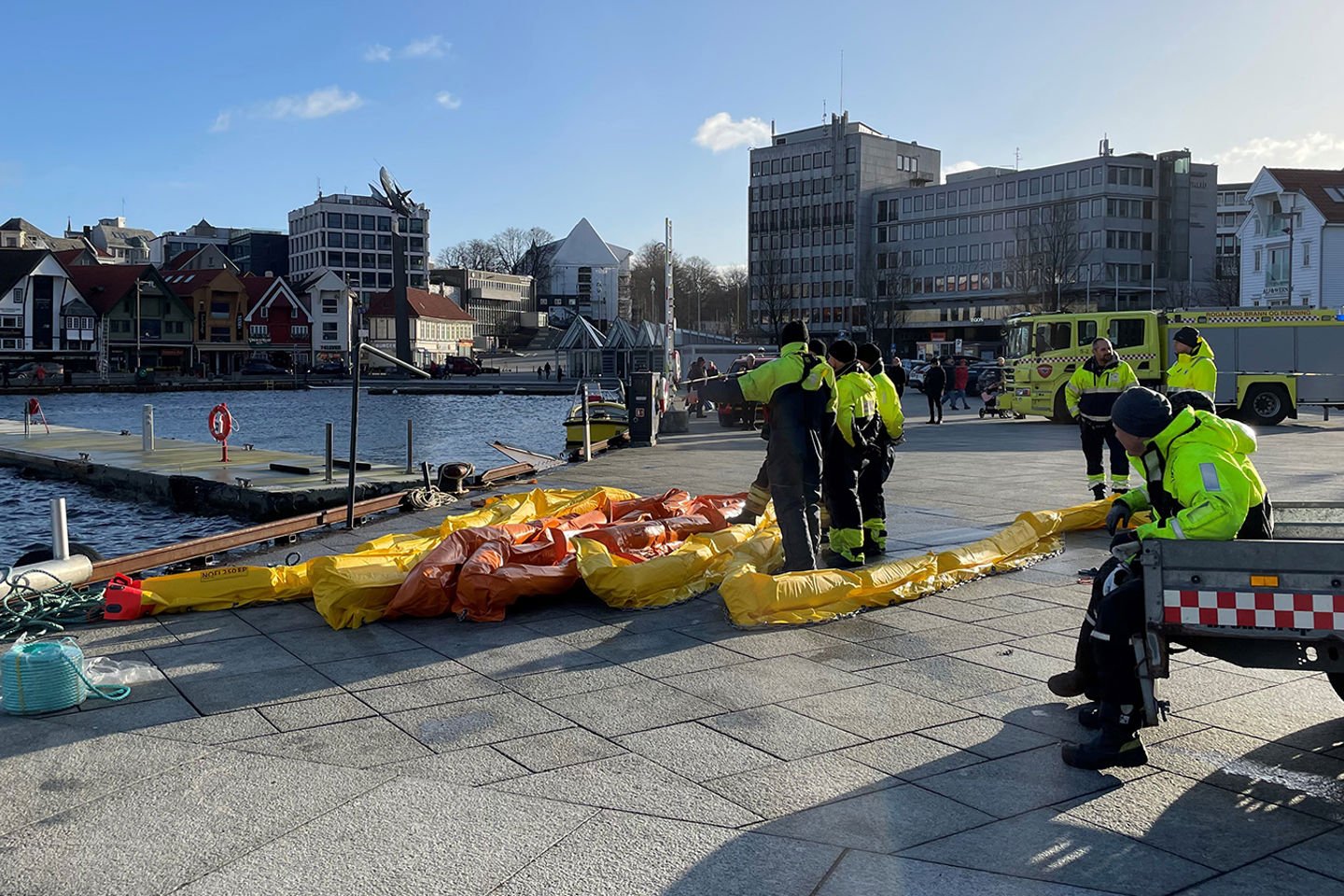 Lenser gjøres klar for utlegging. Foto. Multiconsult